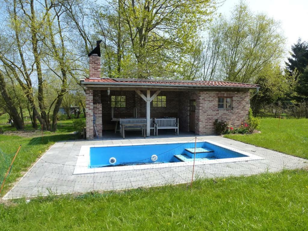 Traumhaftes Luxus-Ferienhaus Warnkenhagen  ภายนอก รูปภาพ