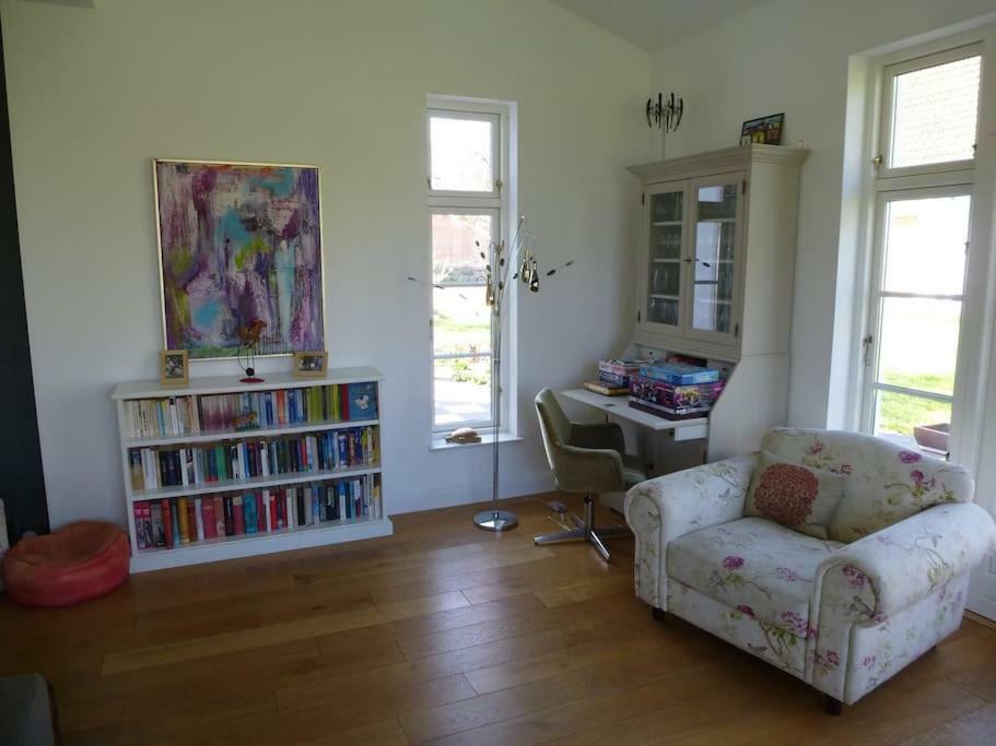 Traumhaftes Luxus-Ferienhaus Warnkenhagen  ภายนอก รูปภาพ